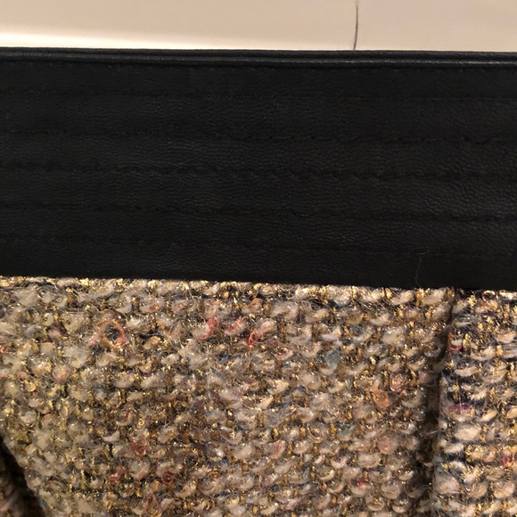 Gold sparkly skirt with leather waist trim - Picture 2 of 6